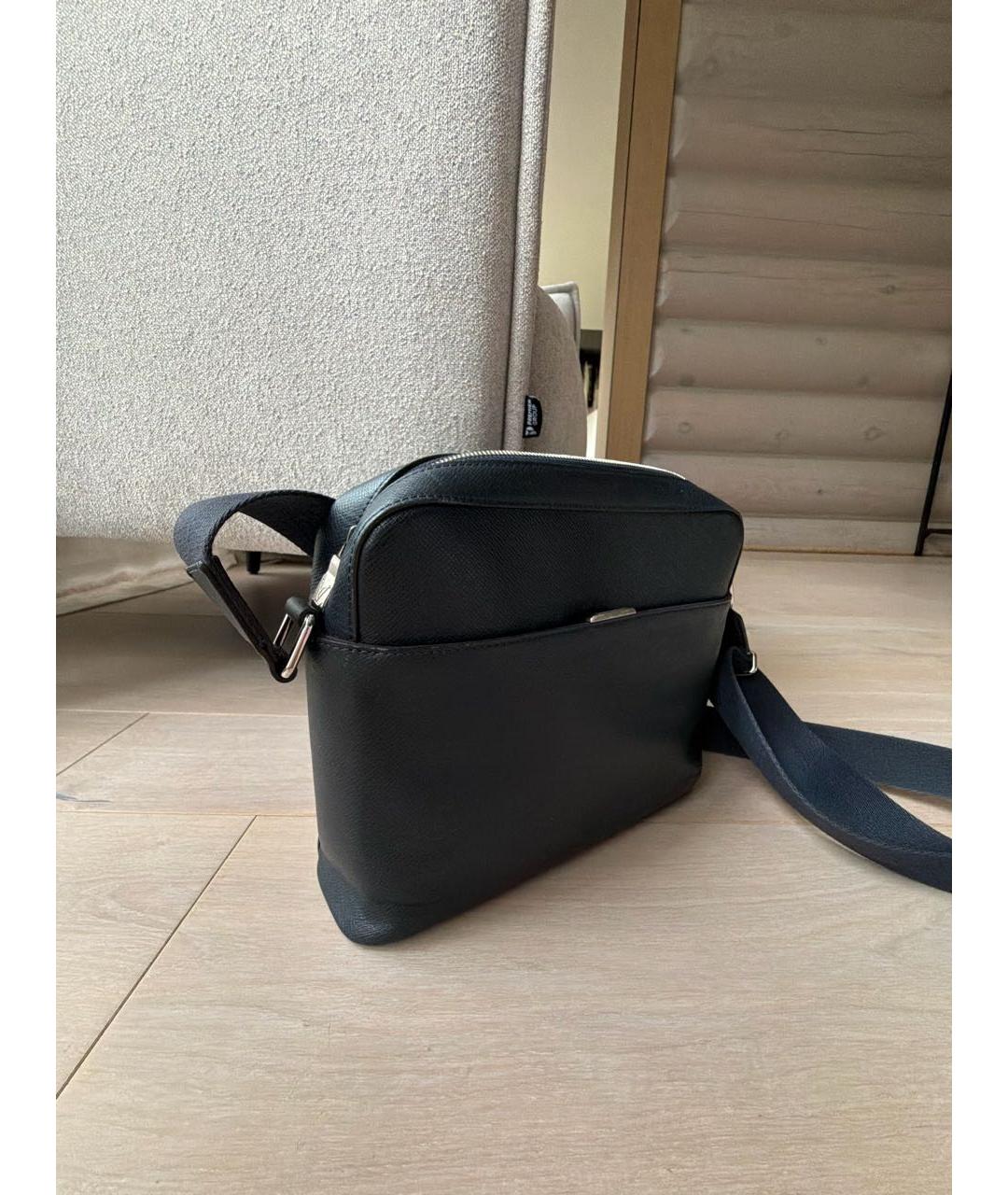 LOUIS VUITTON Темно-синяя кожаная сумка на плечо, фото 2