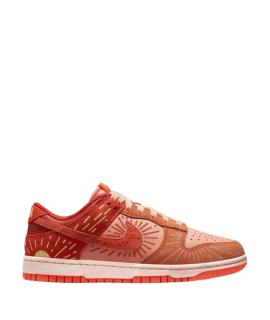 NIKE Кроссовки
