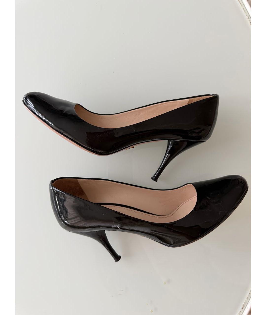 PRADA Черные туфли из лакированной кожи, фото 5