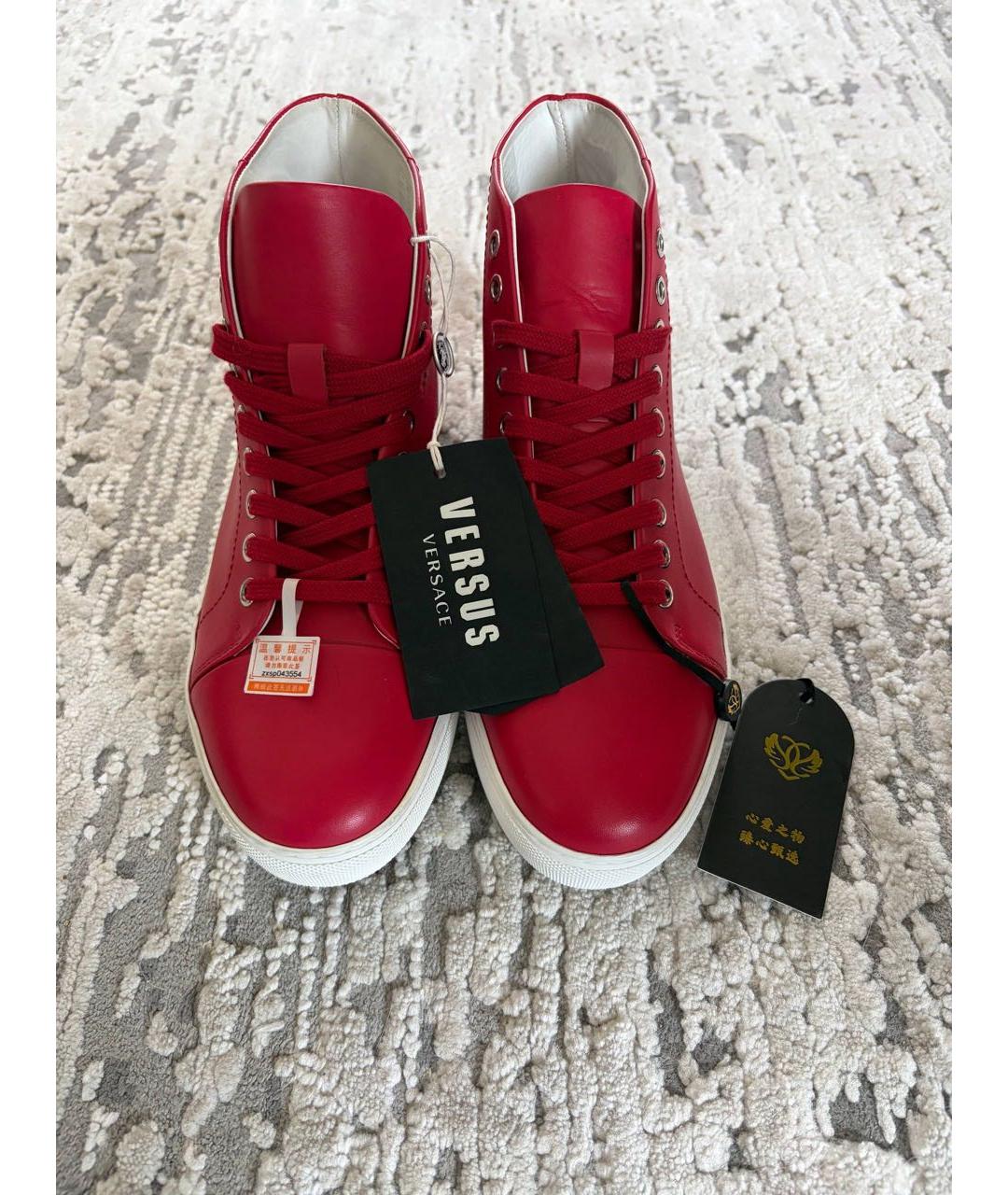 VERSUS VERSACE Красные кожаные высокие кроссовки / кеды, фото 2