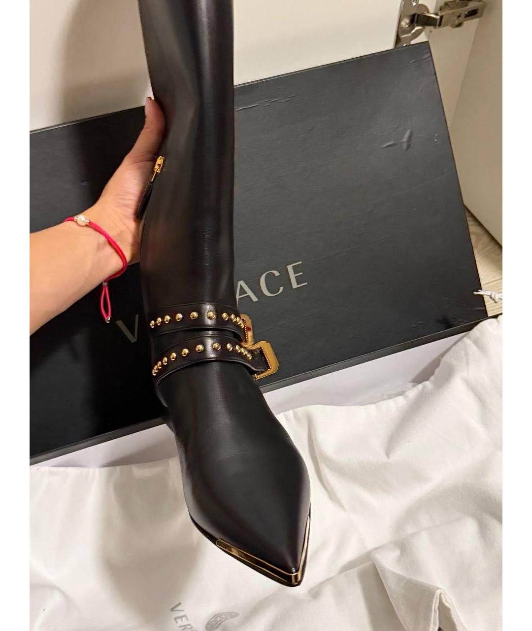 VERSACE Черные кожаные сапоги, фото 3