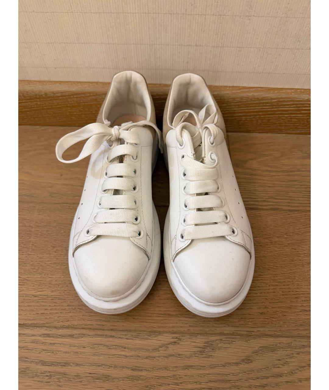 ALEXANDER MCQUEEN Белые кожаные кеды, фото 2