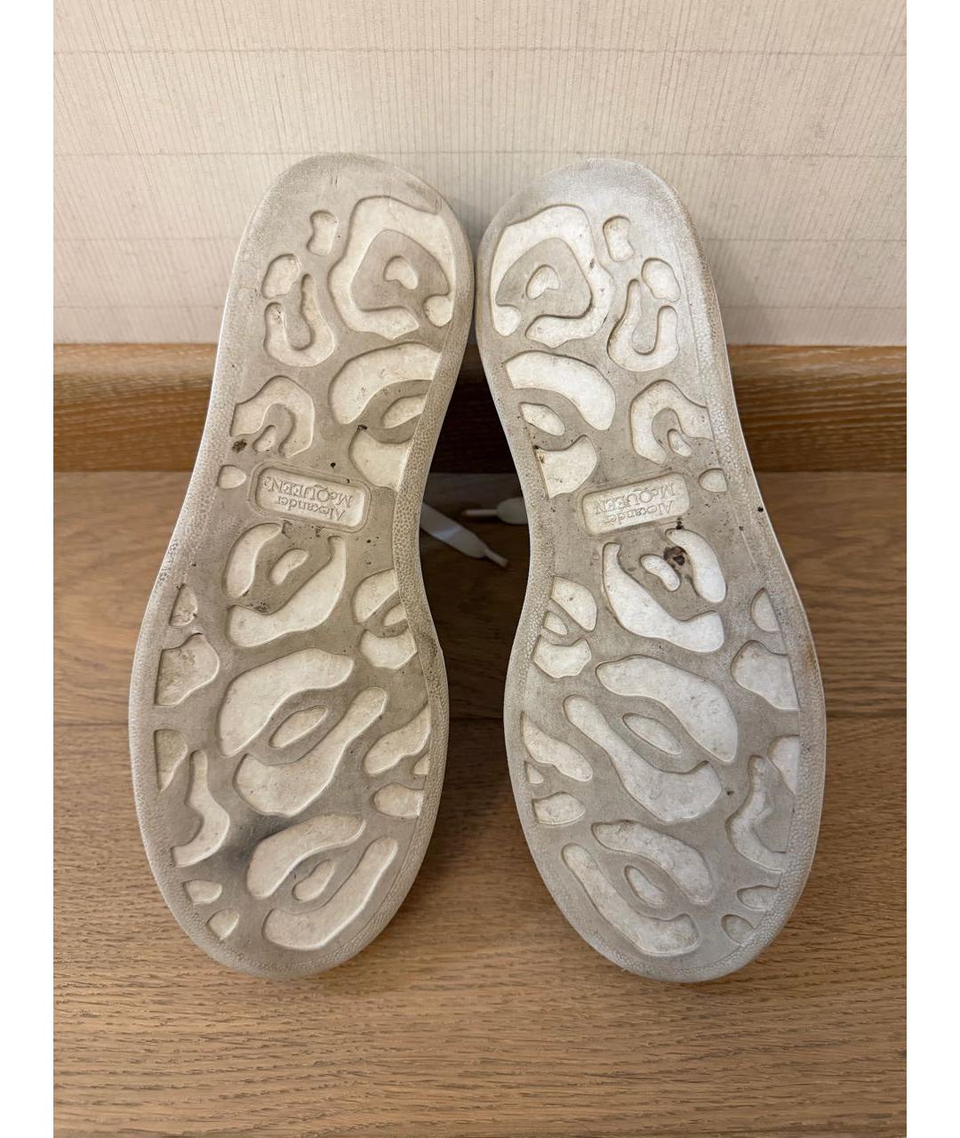 ALEXANDER MCQUEEN Белые кожаные кеды, фото 4