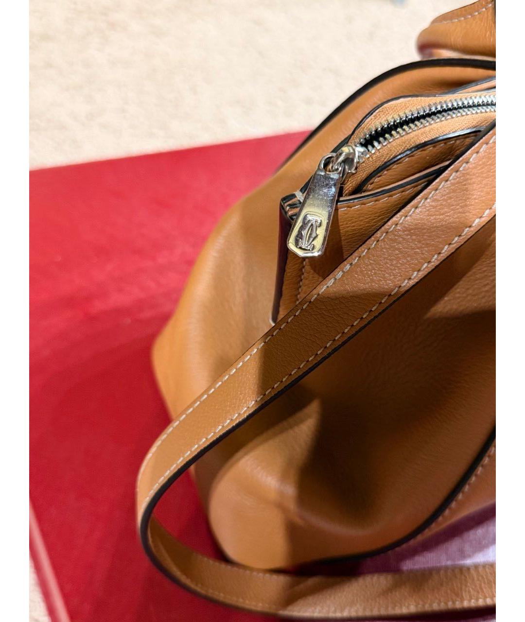 CARTIER Коричневая кожаная сумка с короткими ручками, фото 2