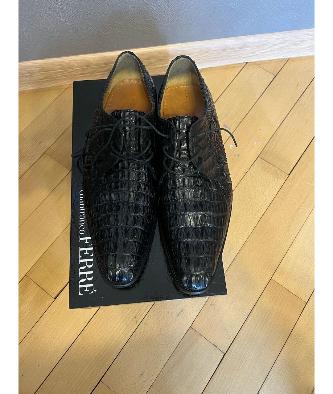GIANFRANCO FERRE Черные туфли из экзотической кожи, фото 2