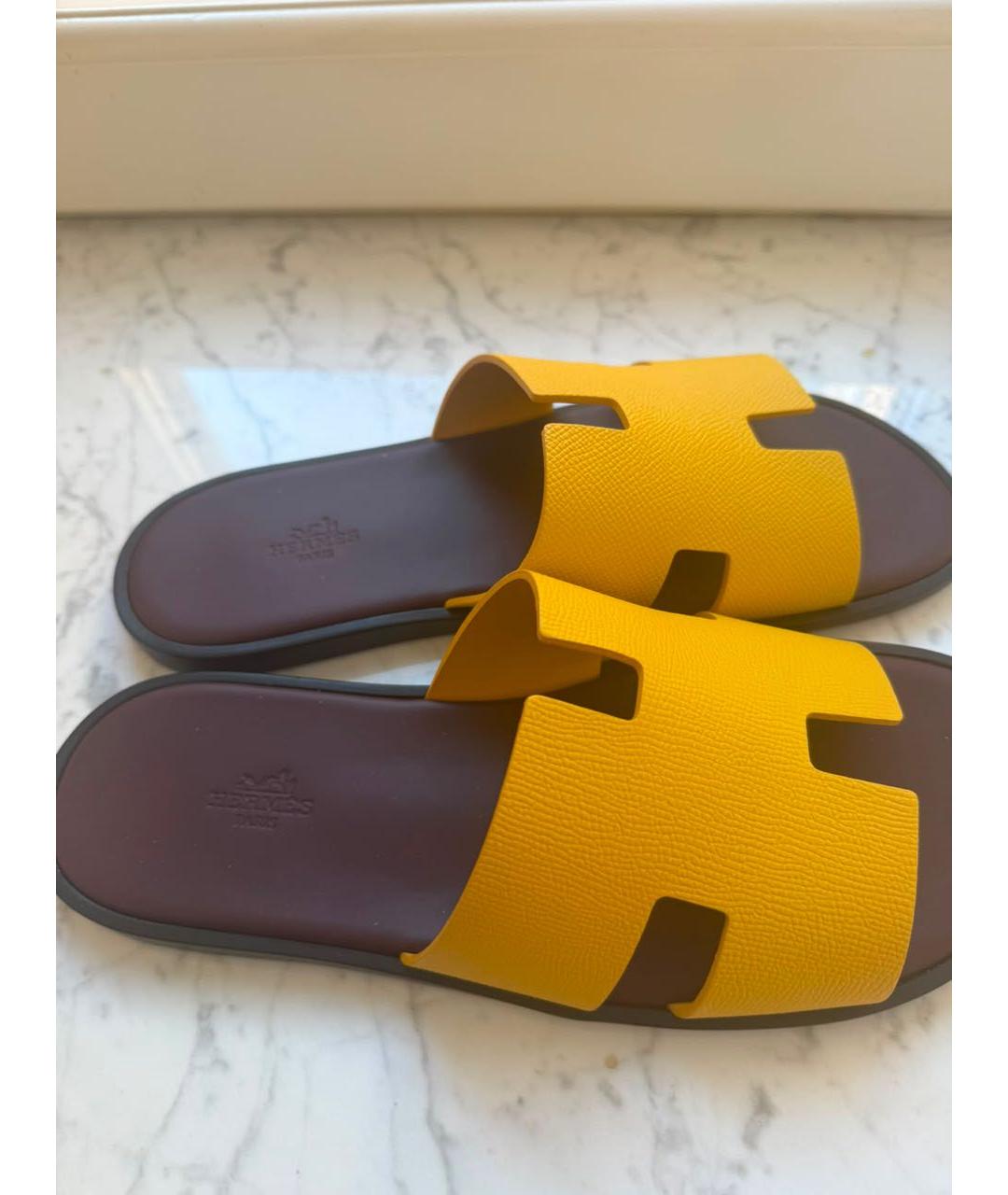 HERMES Горчичные шлепанцы из искусственной кожи, фото 4