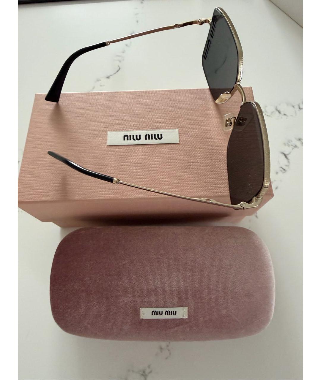 MIU MIU Золотые металлические солнцезащитные очки, фото 2