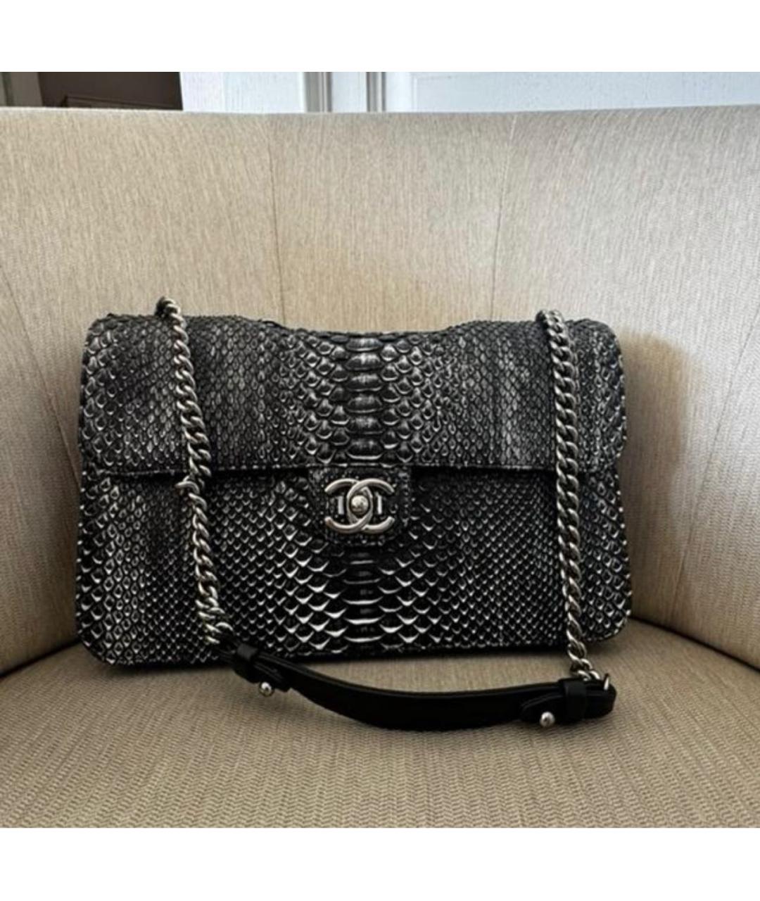 CHANEL Серая сумка через плечо из кожи питона, фото 7