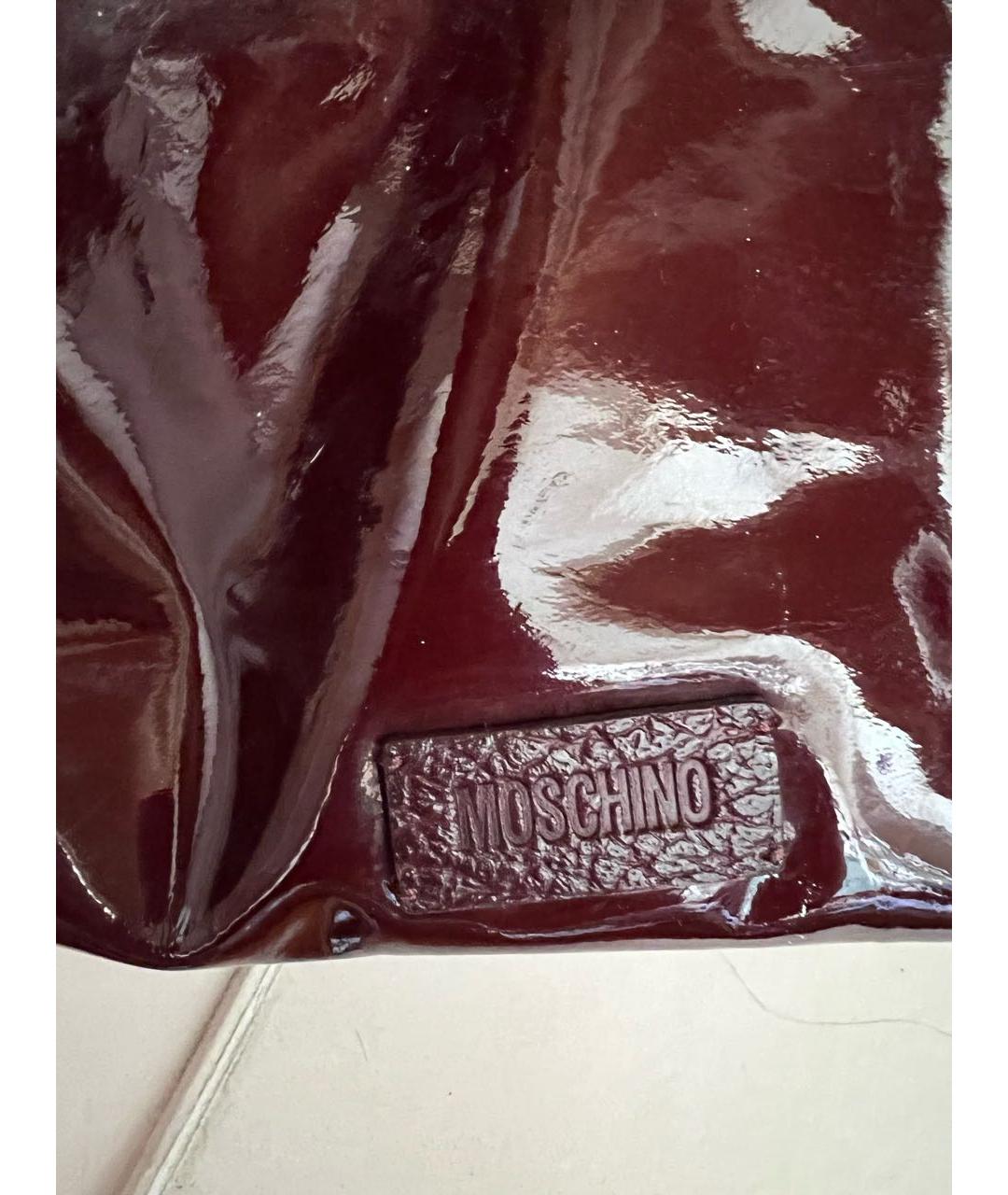 MOSCHINO Бордовая сумка тоут из лакированной кожи, фото 4