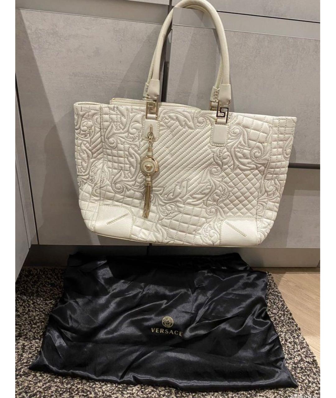 VERSACE Белая кожаная сумка тоут, фото 3