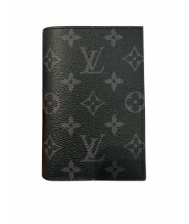 LOUIS VUITTON Обложка/футляр