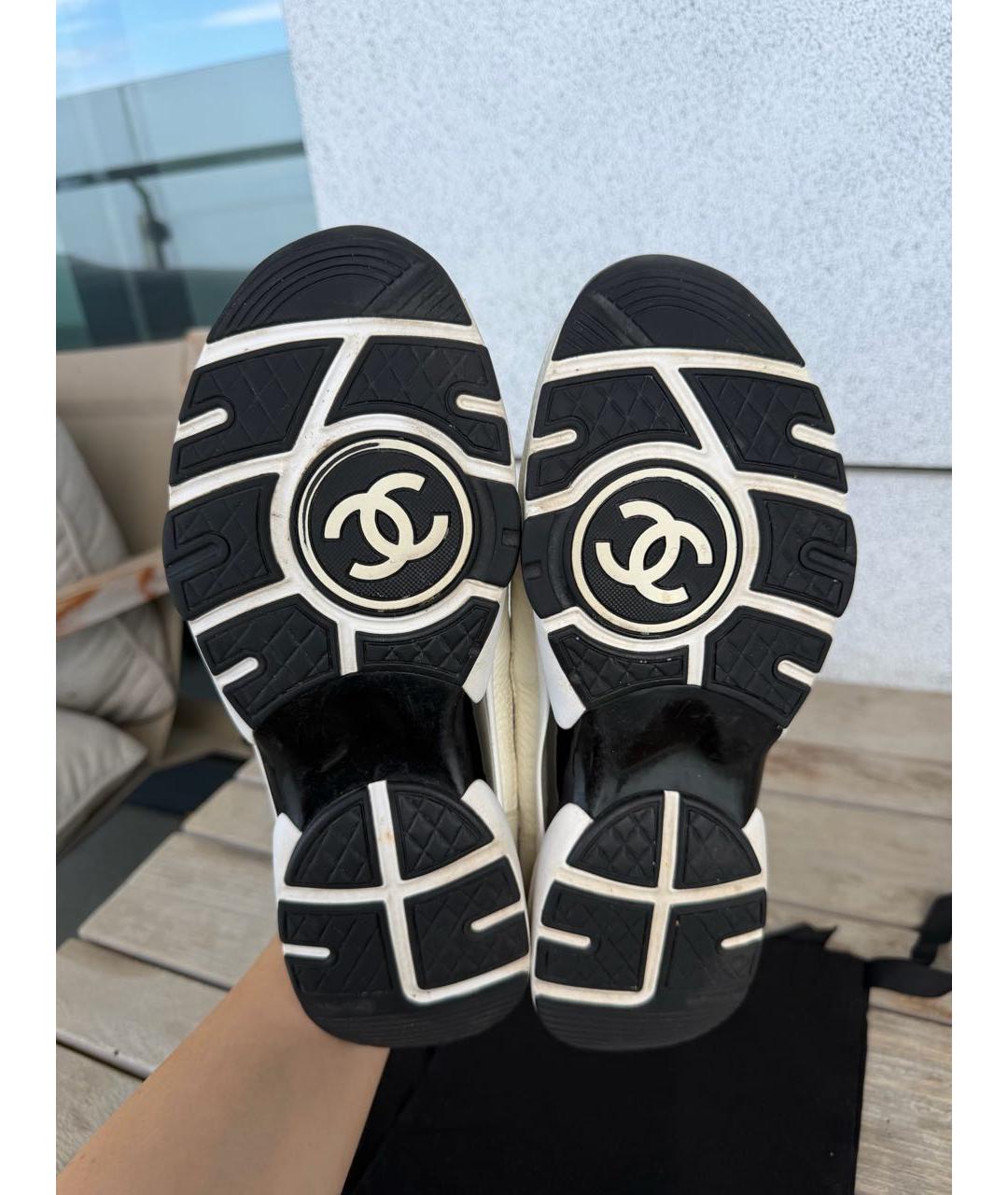 CHANEL Белые кожаные кроссовки, фото 5