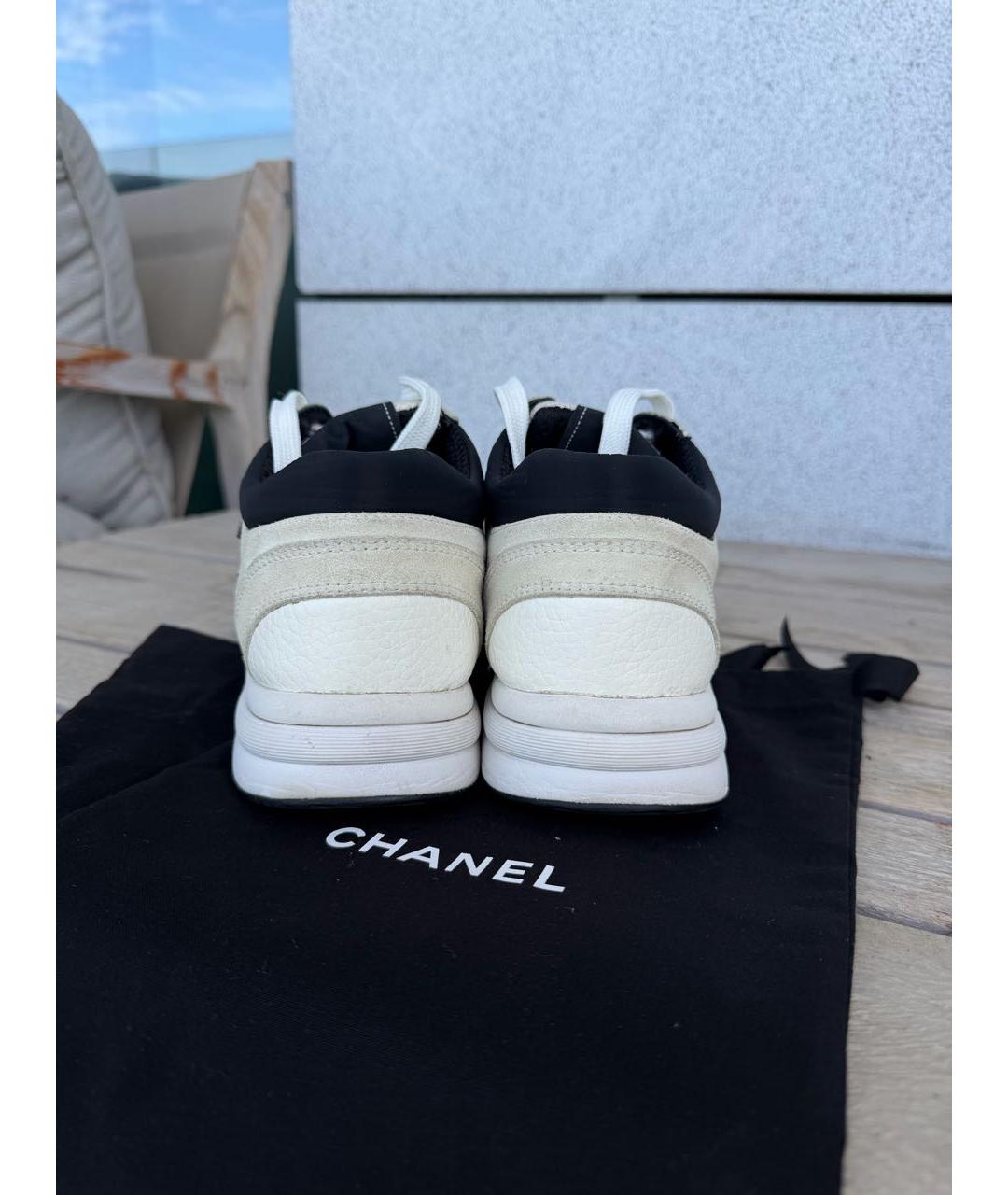 CHANEL Белые кожаные кроссовки, фото 4