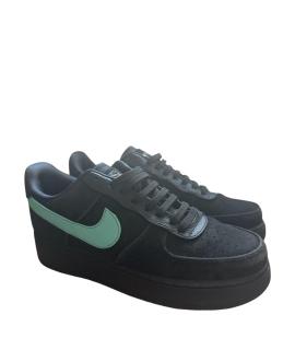 NIKE Кроссовки