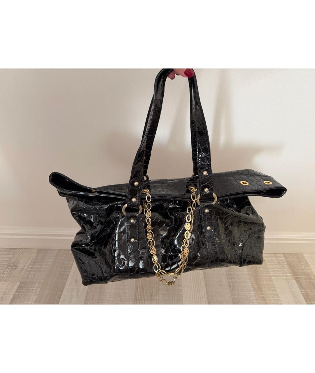 EMPORIO ARMANI Черная сумка с короткими ручками из лакированной кожи, фото 2