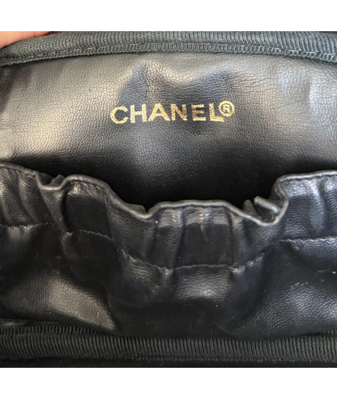 CHANEL Черная кожаная сумка с короткими ручками, фото 4