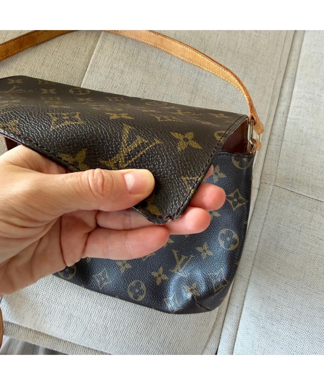 LOUIS VUITTON Коричневая сумка через плечо из канвы, фото 6