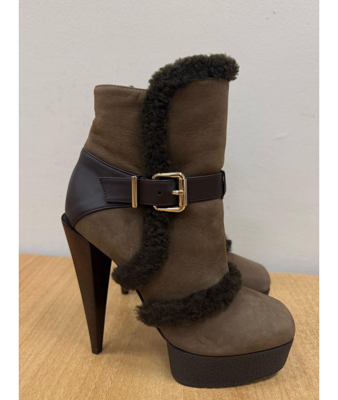FENDI Коричневые замшевые ботильоны, фото 3