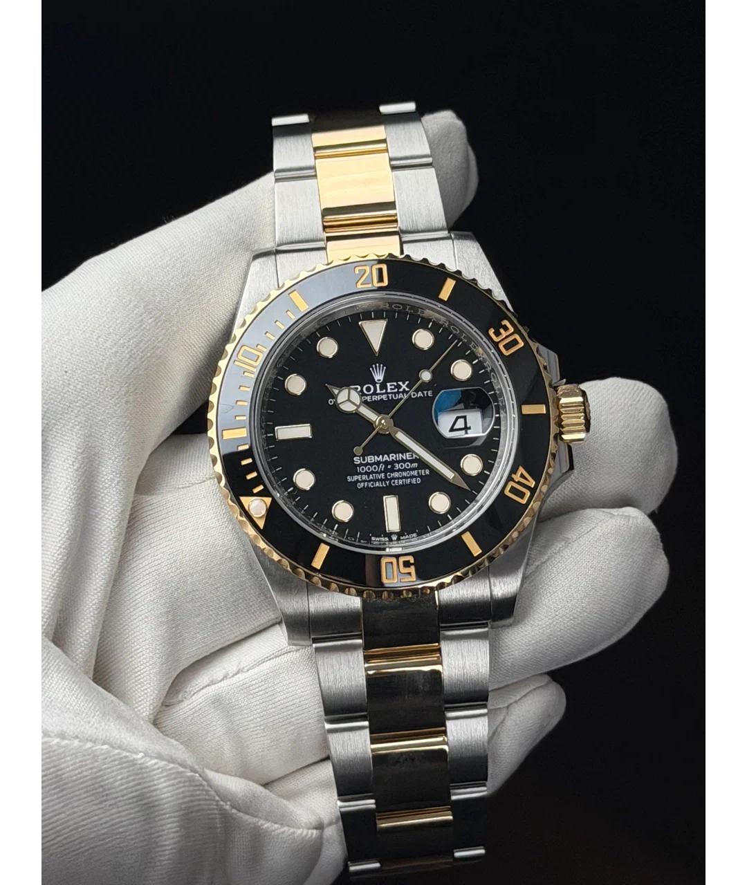 ROLEX Черные часы из желтого золота, фото 2