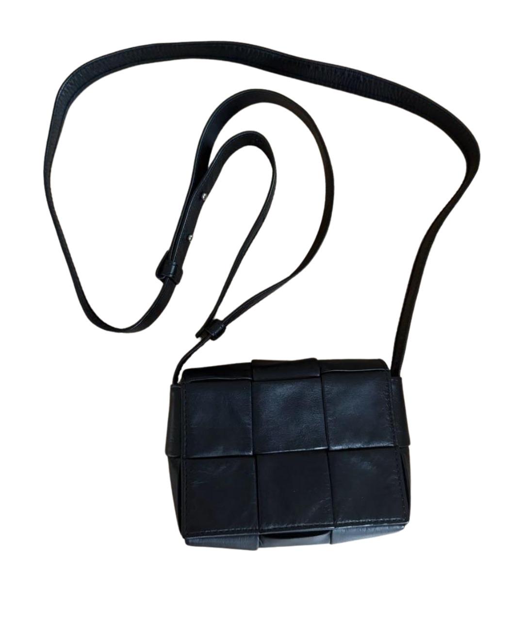 BOTTEGA VENETA Черная кожаная сумка через плечо, фото 1