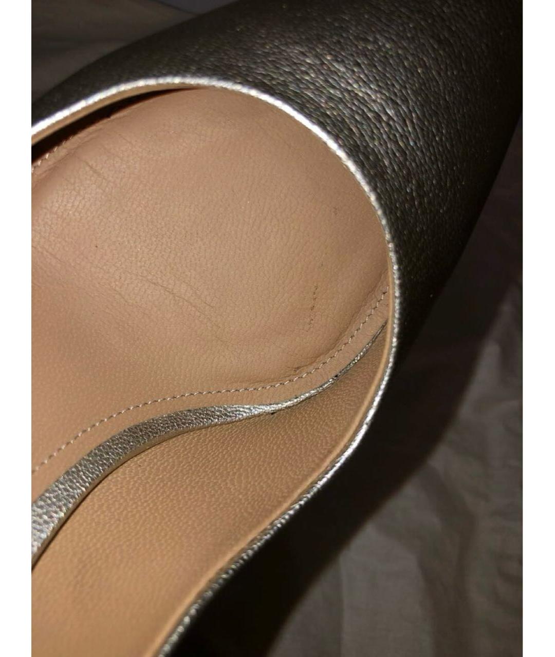 FERRAGAMO Серебряные кожаные туфли, фото 6