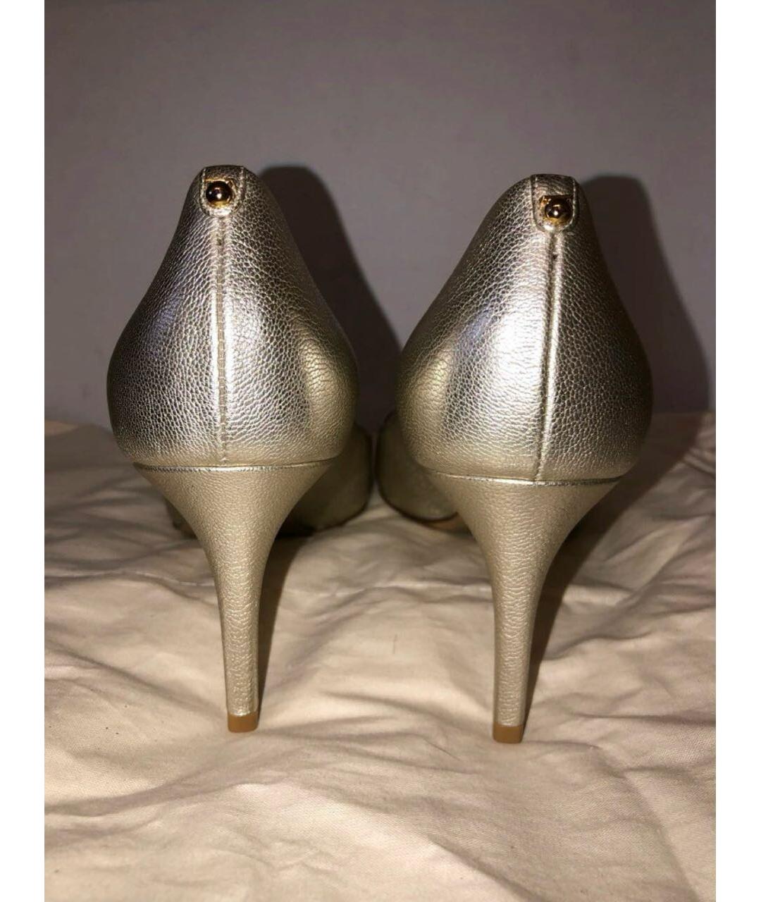 FERRAGAMO Серебряные кожаные туфли, фото 4
