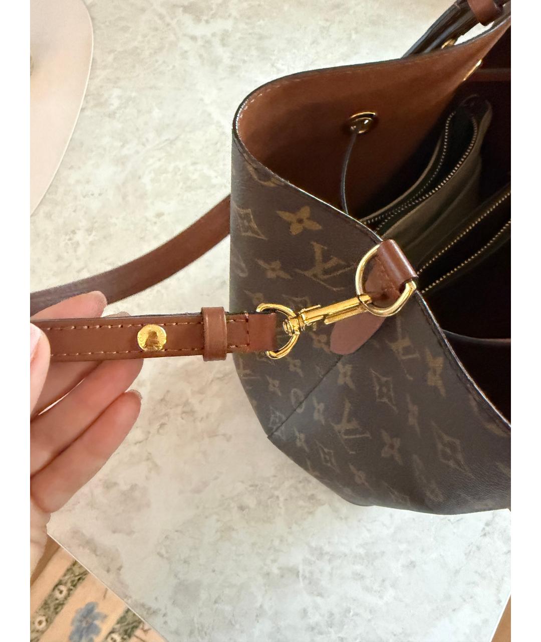 LOUIS VUITTON Коричневая сумка тоут из канвы, фото 3