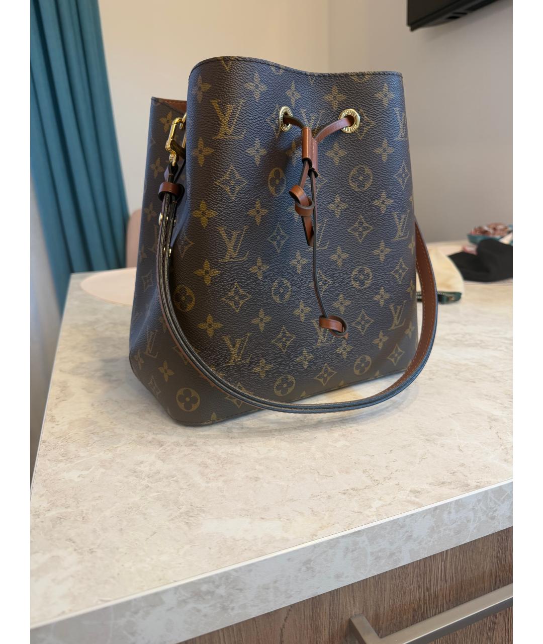 LOUIS VUITTON Коричневая сумка тоут из канвы, фото 5
