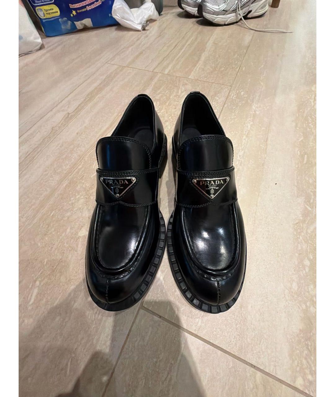 PRADA Черные кожаные лоферы, фото 2