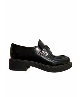 PRADA Лоферы