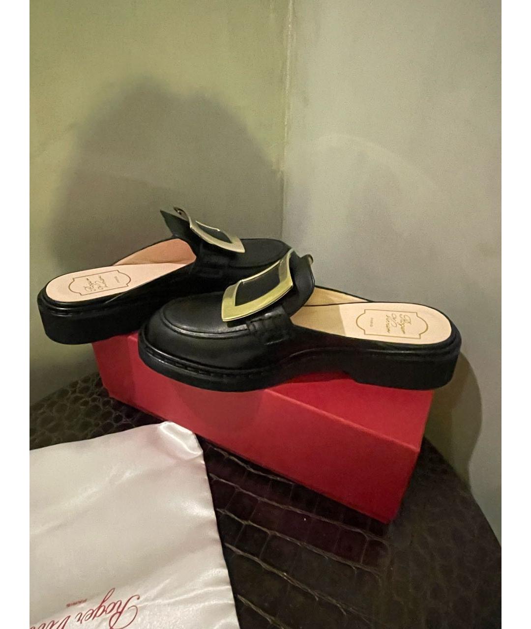 ROGER VIVIER Черные кожаные сабо, фото 5