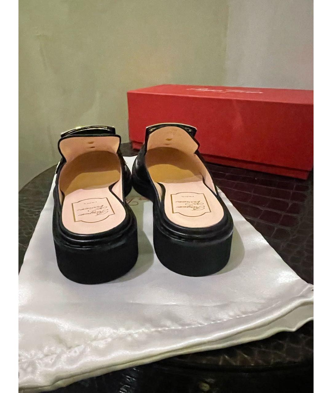 ROGER VIVIER Черные кожаные сабо, фото 4