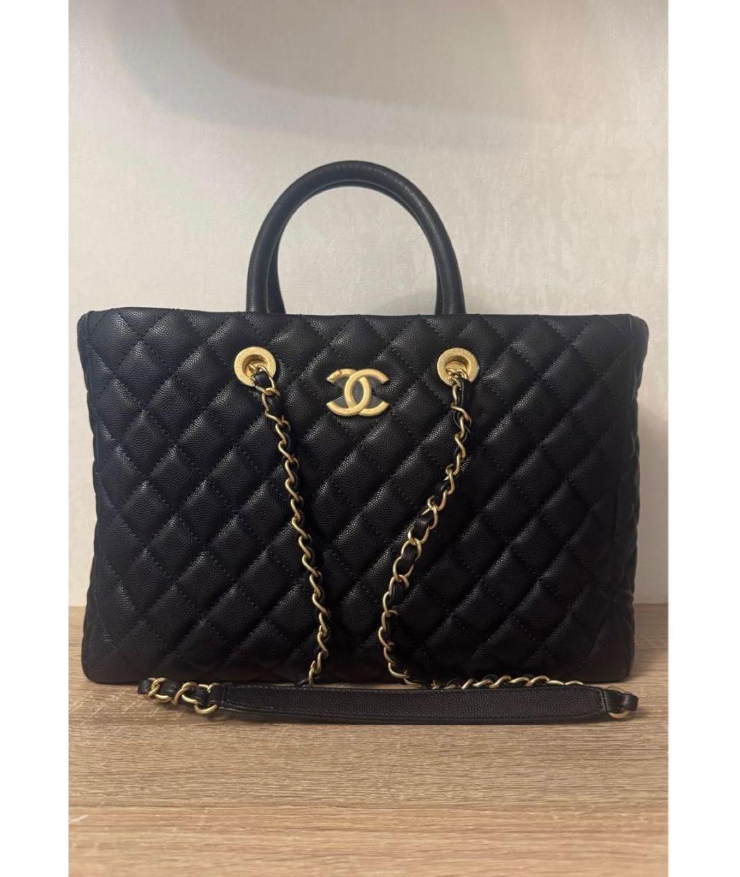 CHANEL Черная кожаная сумка тоут, фото 6