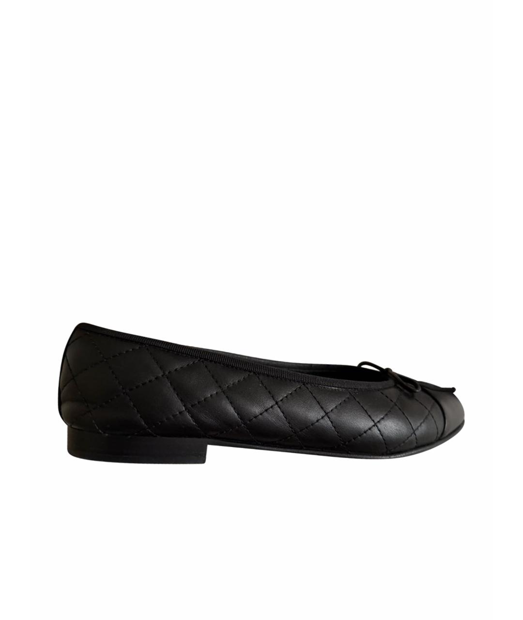 CHANEL Черные кожаные балетки, фото 1