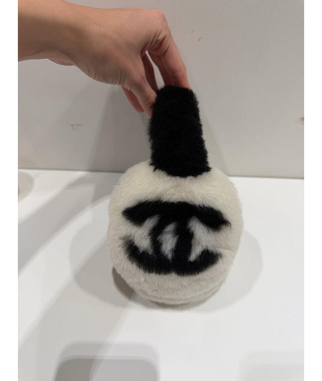 CHANEL Белые кожаные наушники, фото 3