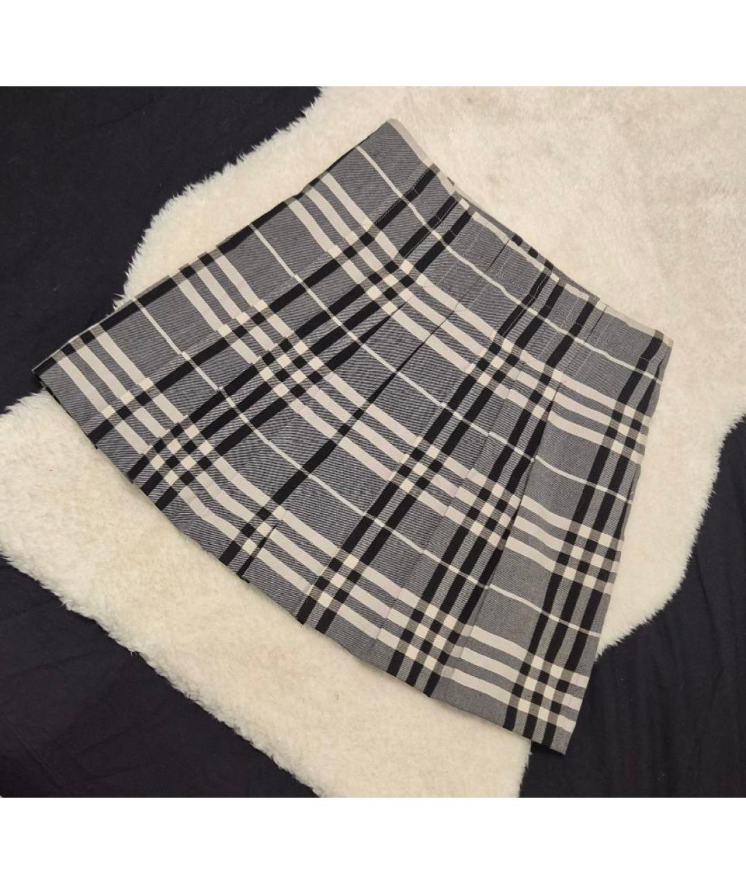 BURBERRY Серая полиэстеровая юбка мини, фото 2