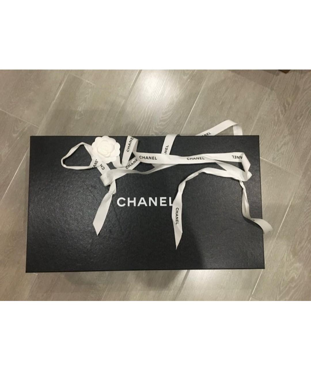 CHANEL Черные кожаные сапоги, фото 4