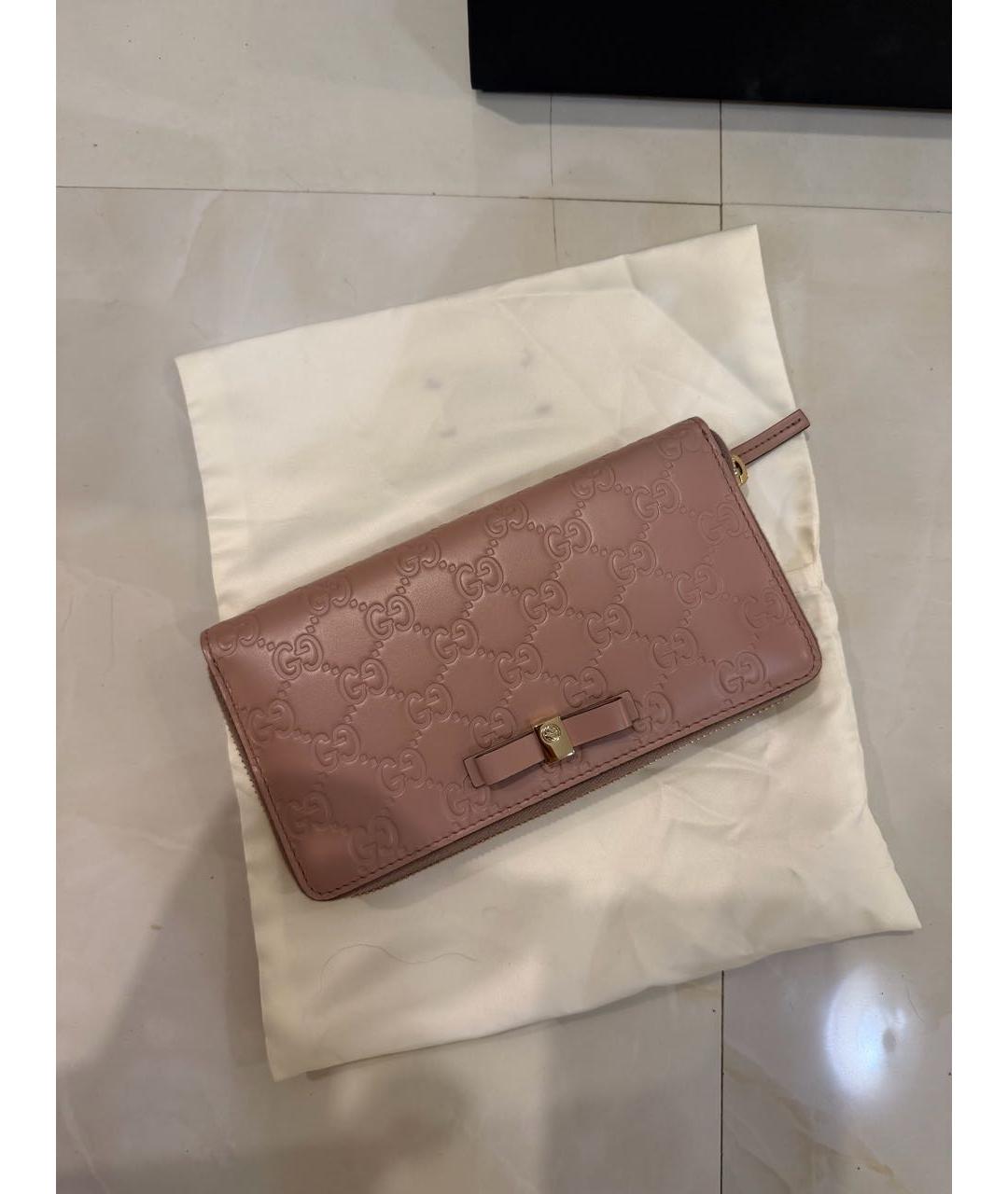 GUCCI Розовый кошелек из кожи аллигатора, фото 4