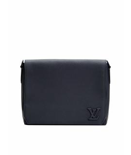 LOUIS VUITTON Барсетка