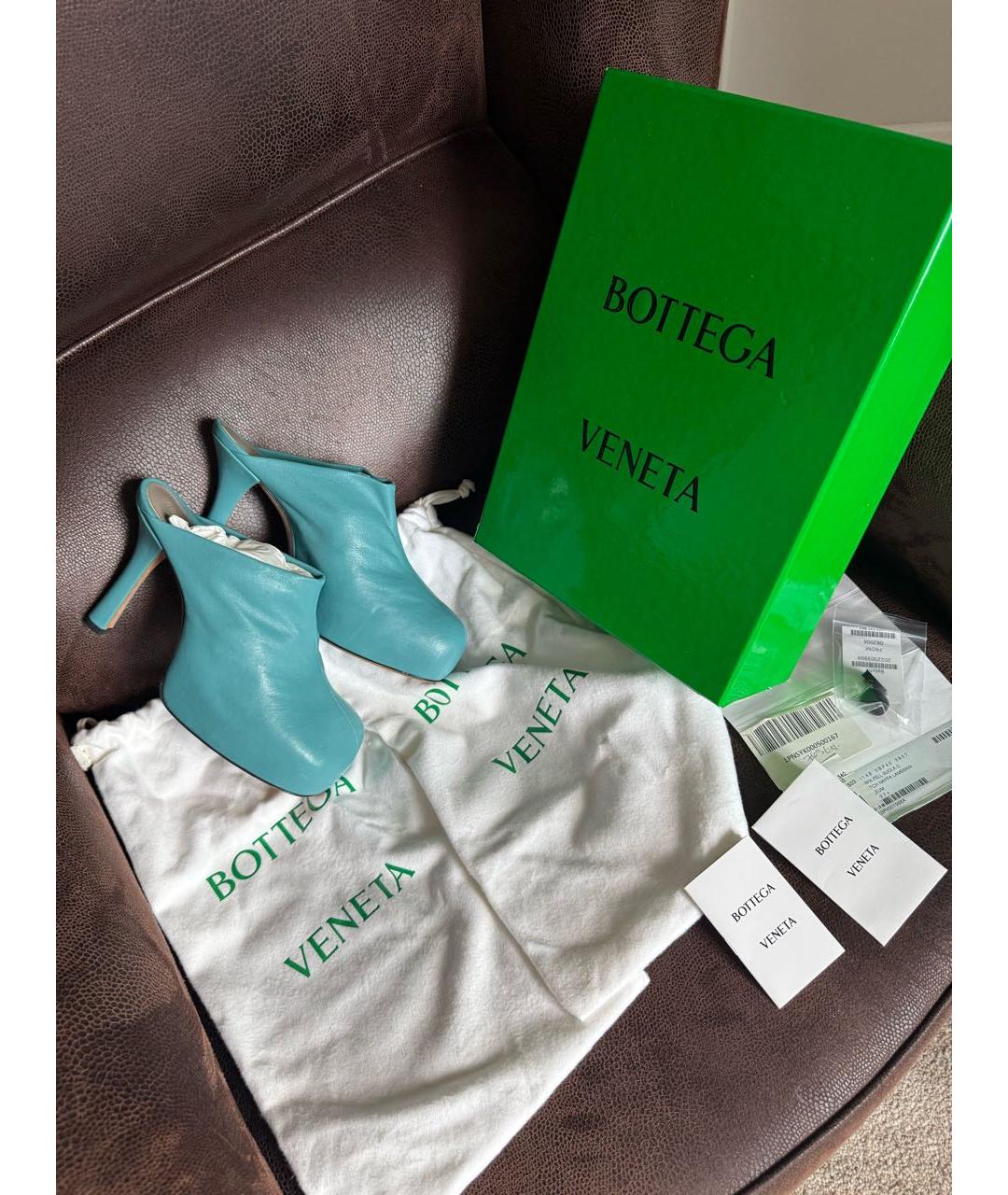 BOTTEGA VENETA Голубые кожаные мюли, фото 6