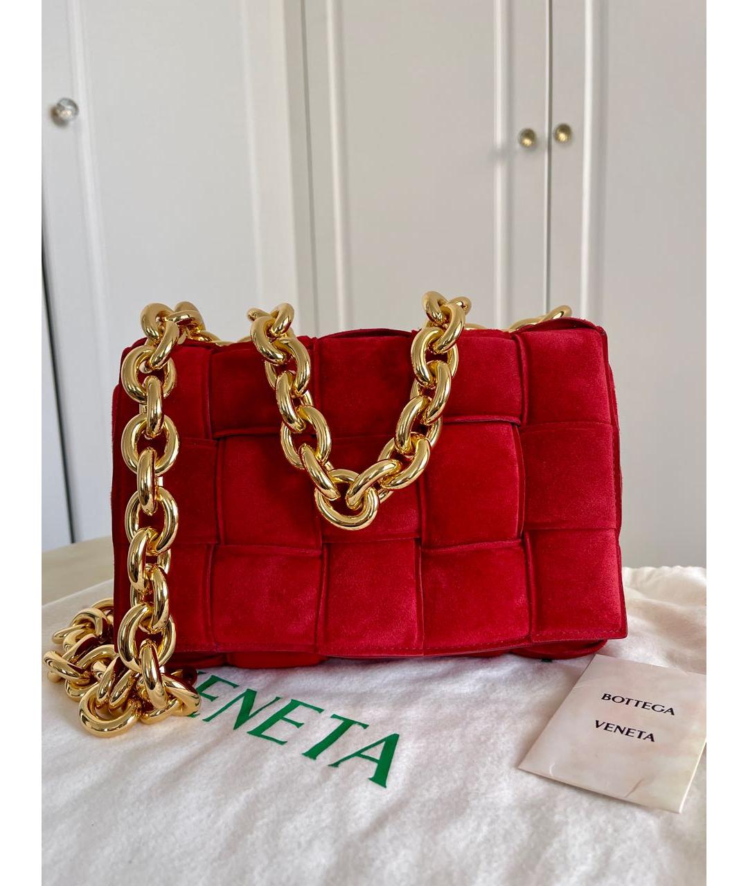BOTTEGA VENETA Красная замшевая сумка через плечо, фото 2