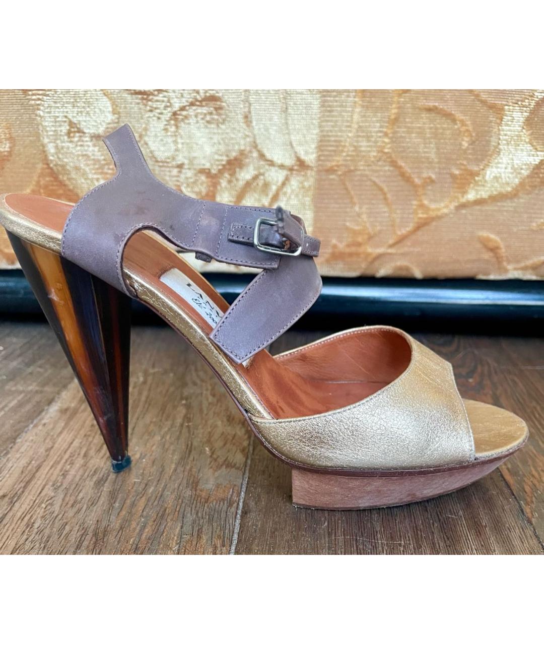 LANVIN Золотые кожаные босоножки, фото 6