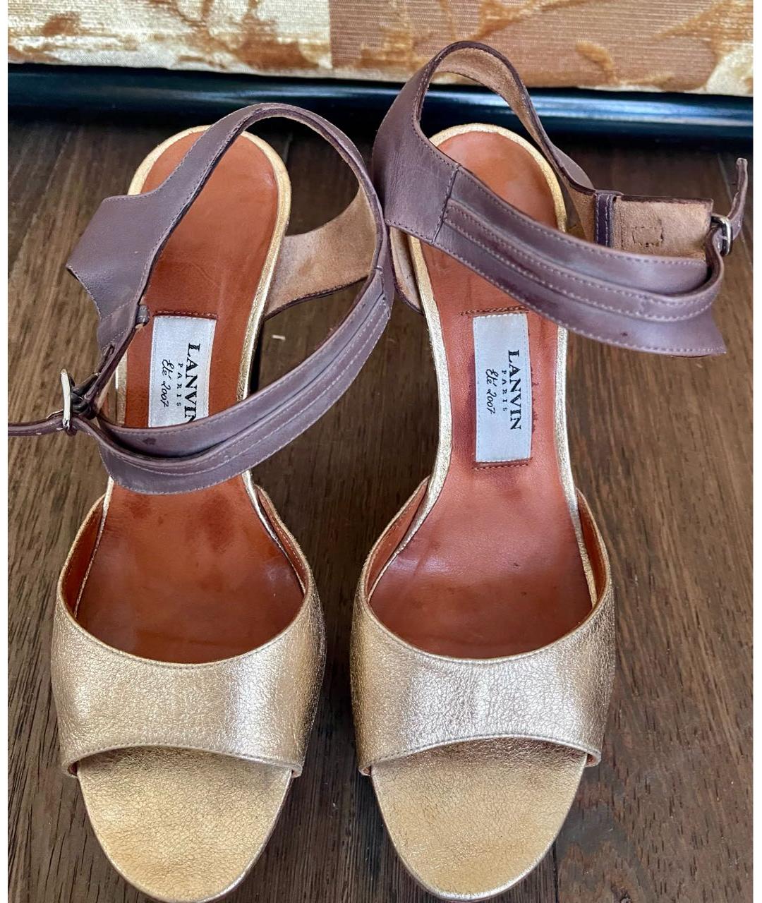 LANVIN Золотые кожаные босоножки, фото 3
