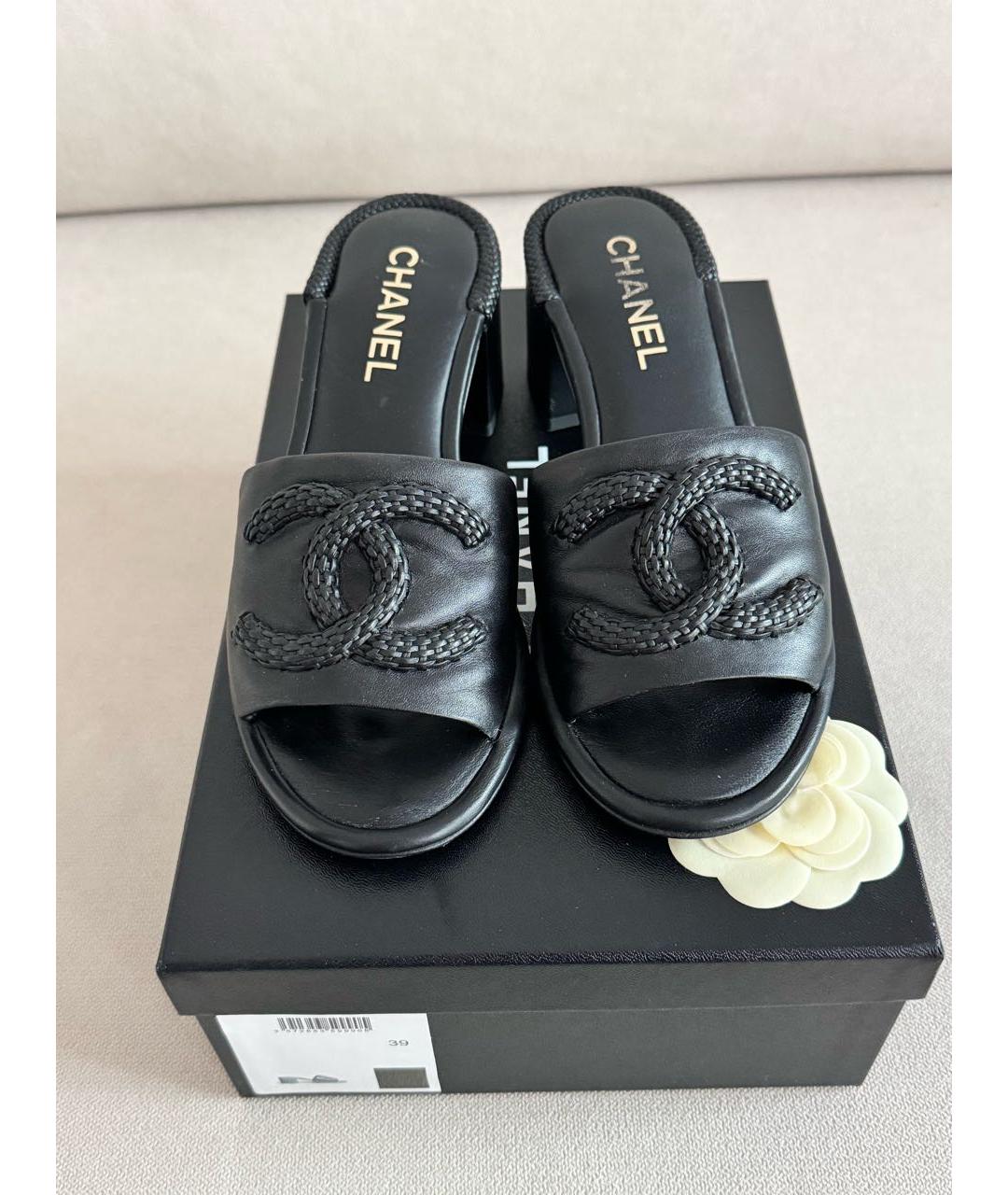 CHANEL Черные кожаные мюли, фото 4