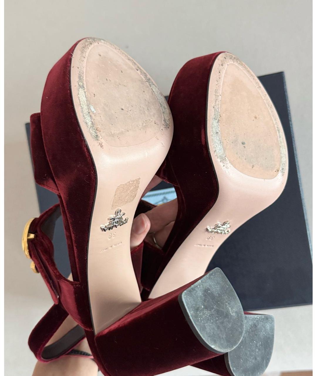 PRADA Бордовые бархатные босоножки, фото 6