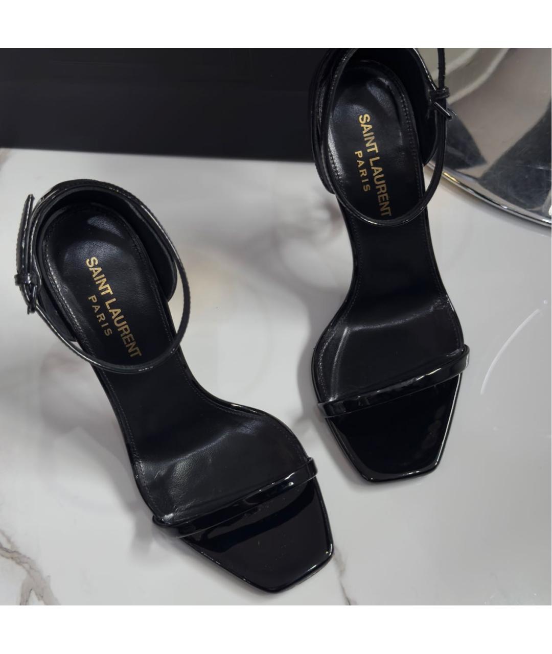 SAINT LAURENT Черные босоножки из лакированной кожи, фото 5
