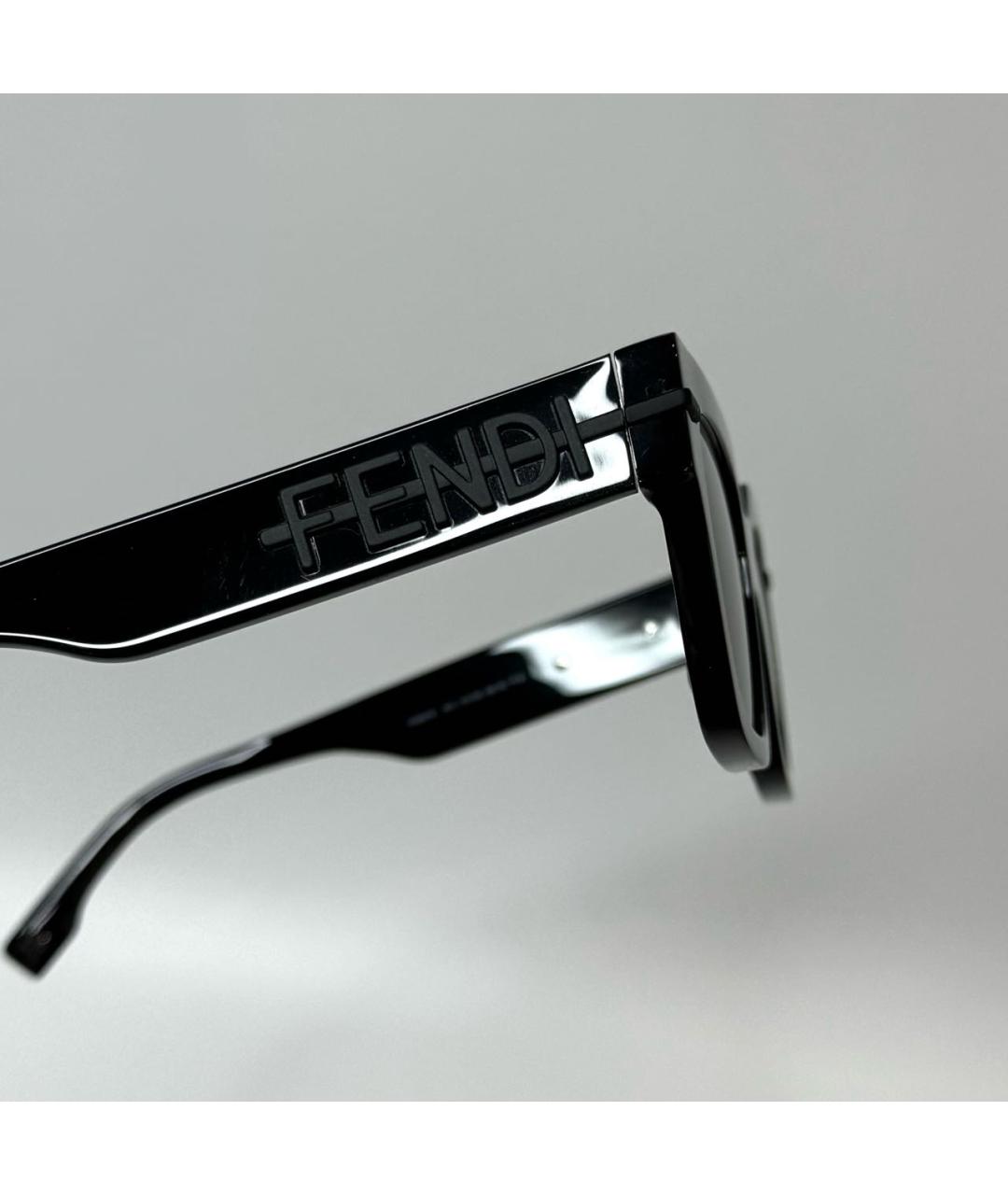 FENDI Черные пластиковые солнцезащитные очки, фото 4