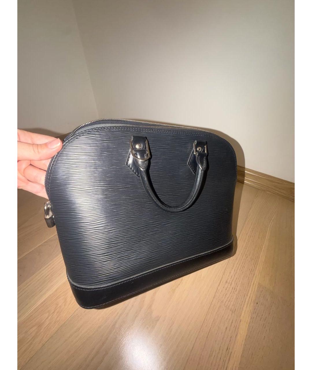 LOUIS VUITTON Черная кожаная сумка с короткими ручками, фото 3