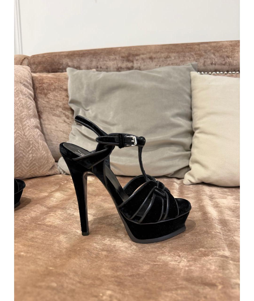 SAINT LAURENT Черные бархатные босоножки, фото 8