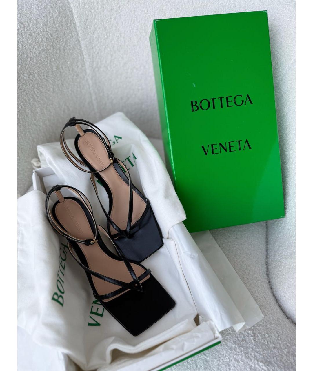 BOTTEGA VENETA Черные кожаные босоножки, фото 4